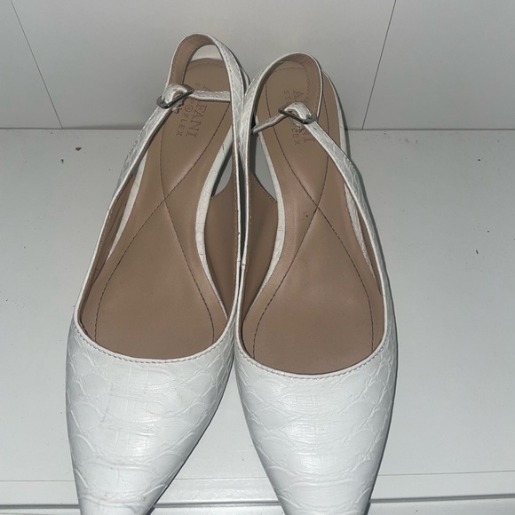 White pointed toe heels slingback heels kitten heels snakeskin heels - Picture 4 of 10